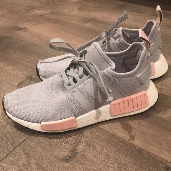 adidas nmd womens grey and pink